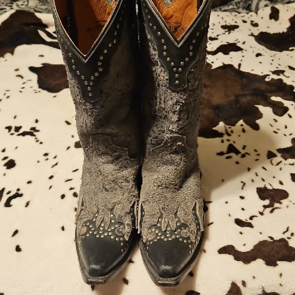 Harley-Davidson Black and Gray Studded Heeled Boots - Picture 1 of 12